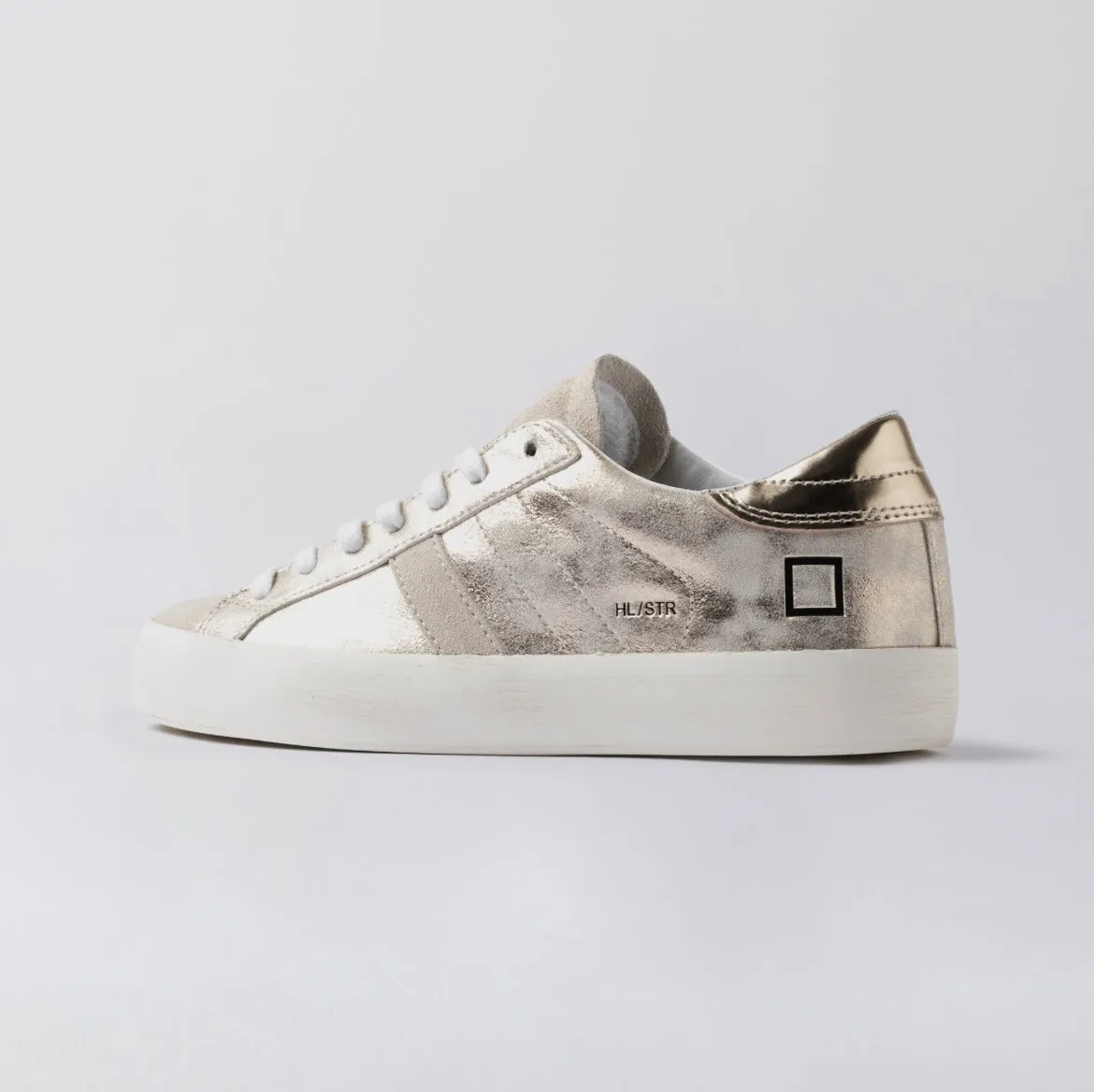 D.A.T.E. Hill Low Stardust Platinum Trainers