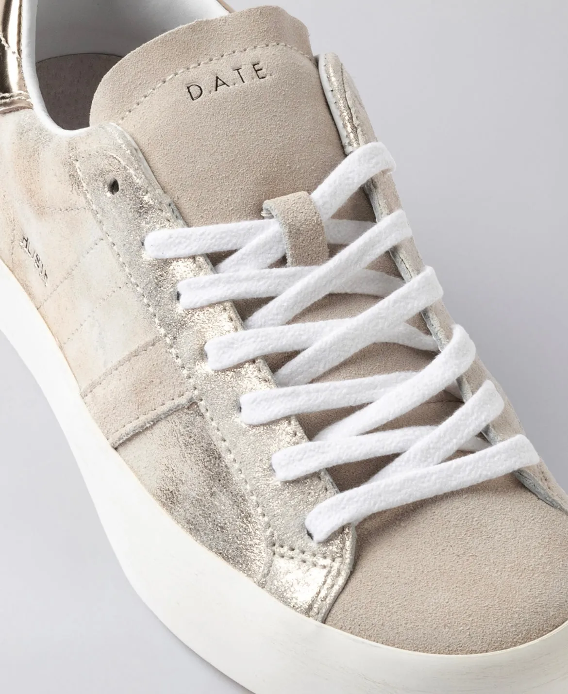 D.A.T.E. Hill Low Stardust Platinum Trainers