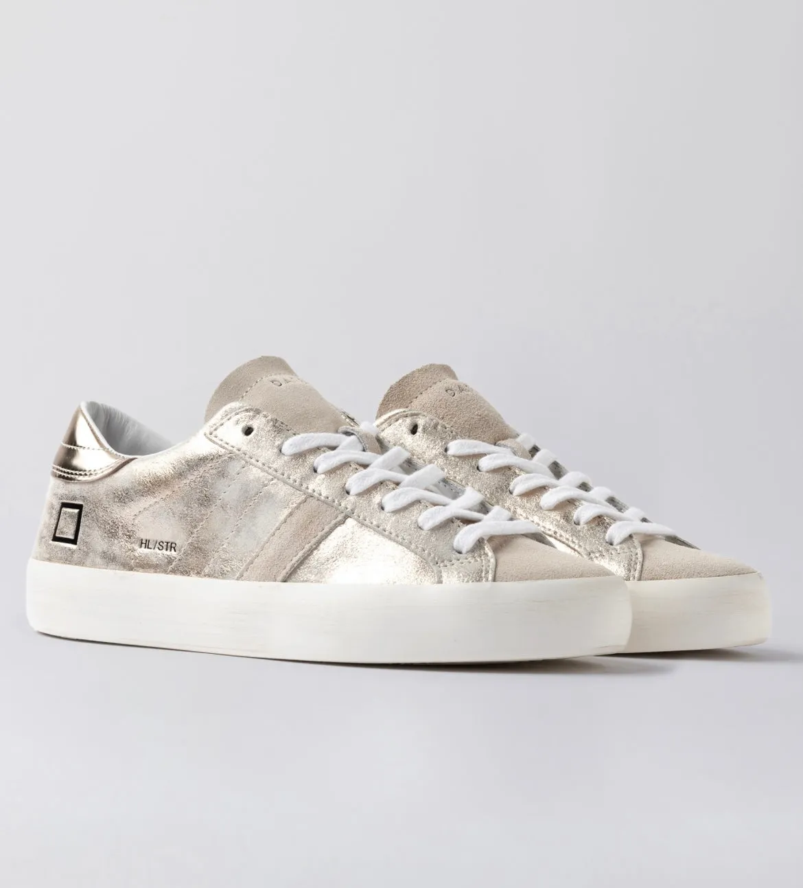 D.A.T.E. Hill Low Stardust Platinum Trainers