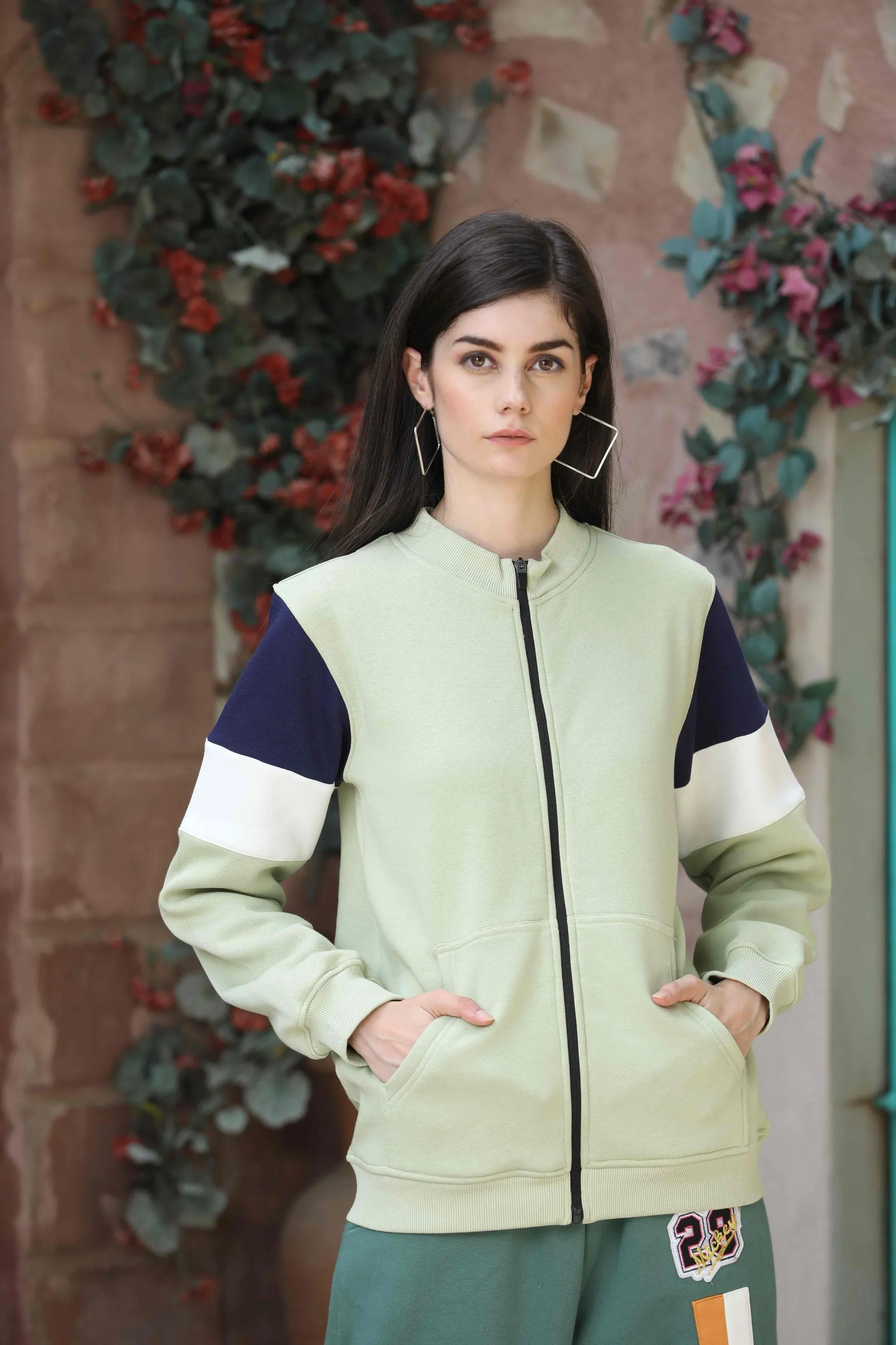Olive Green Color-Block Zipper Sweatshirt