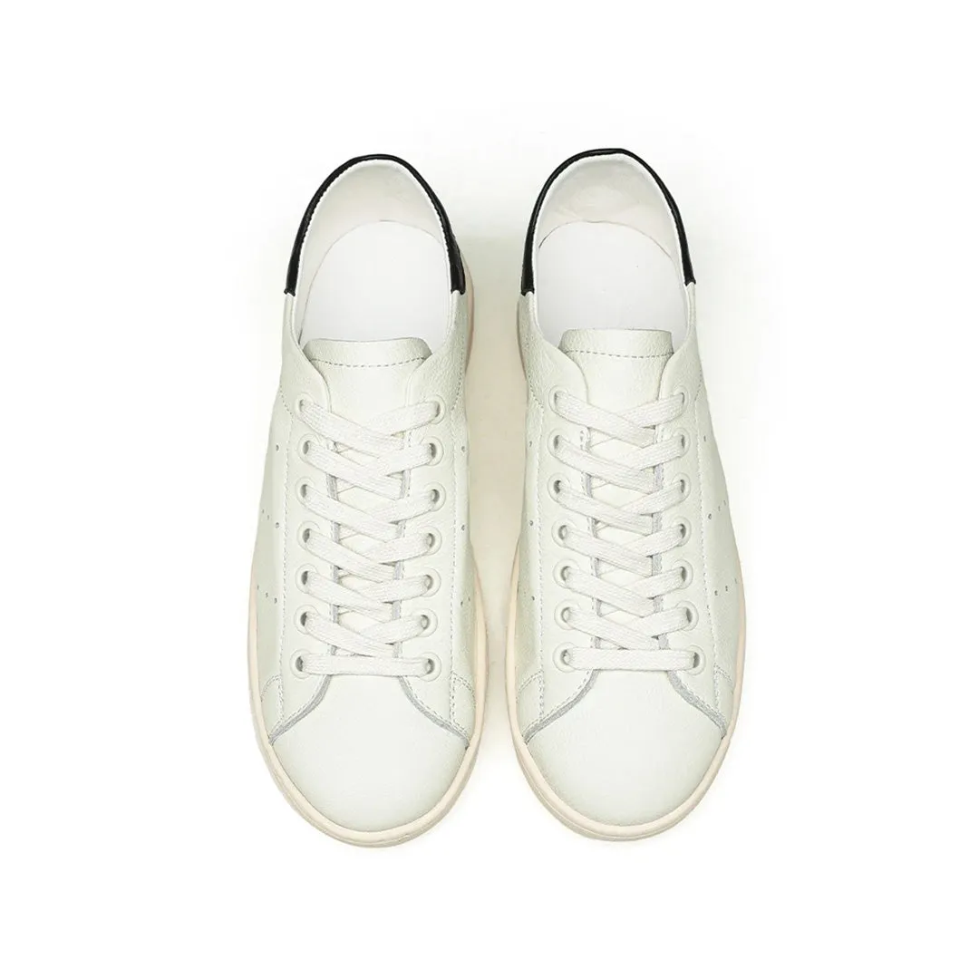 Vintage Tennis Trainers