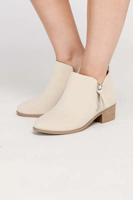 ZAYNE Ankle Booties